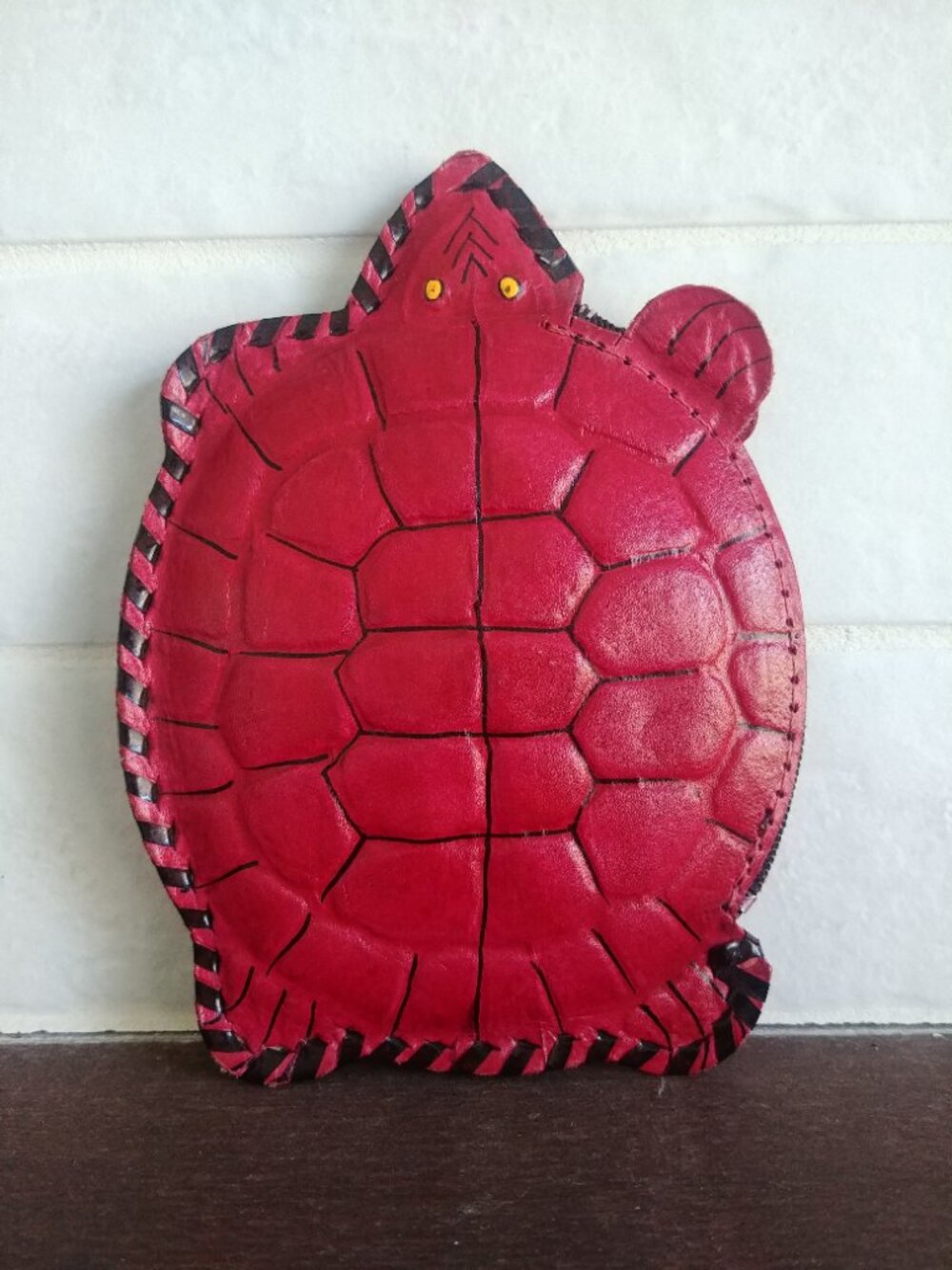 Painted leather red and black turtle clutch wallet coin purse